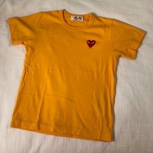 Comme des Garçons casual mustard heart patch tee